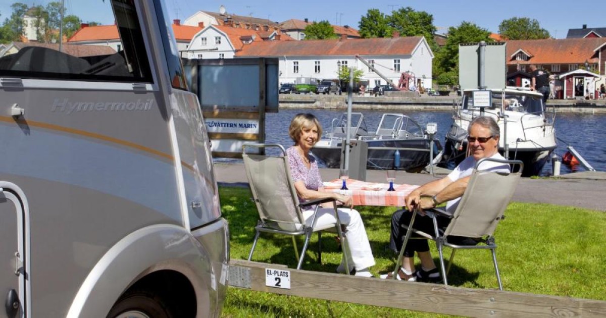 Vi söker ställplatser! Husbil & Husvagn