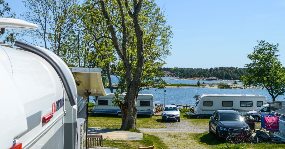 Stuga P Hjul Vid Havet I Gryts Sk rg rd Husbil Husvagn stuga-p-hjul-vid-havet-i-gryts-sk-rg-rd-husbil-husvagn