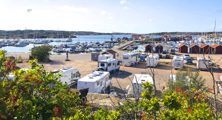 Ställplats  Hunnebostrand har 20 platser och havsutsikt.