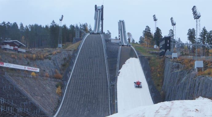 Preparering av underbacken inför premiären 28 oktober