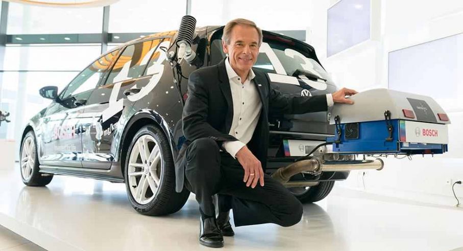Volkmar Denner, chef för Bosch, menar att de kommit på ett sätt att rädda dieselmotorernas framtid.
