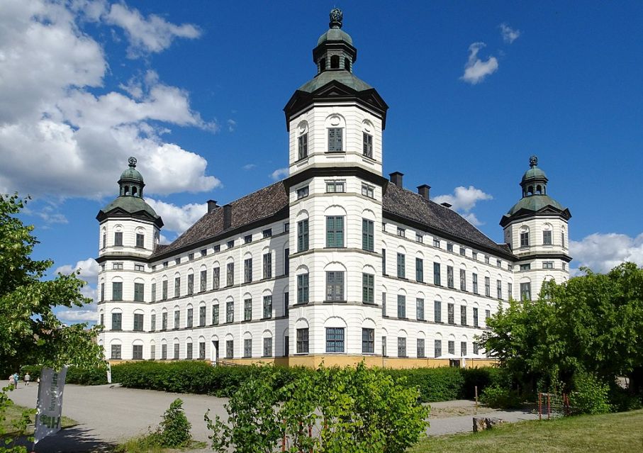1024px skokloster slott juli 2018aa
