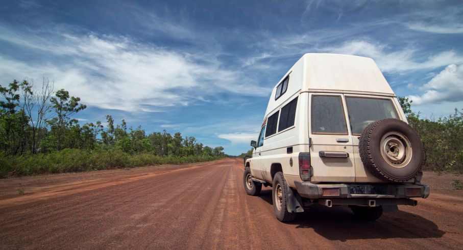 Oz med campervan