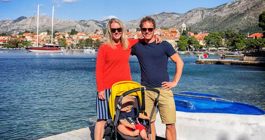 Alla i familjen på ett och samma kort, inte många såna man lyckas få till på en resa.