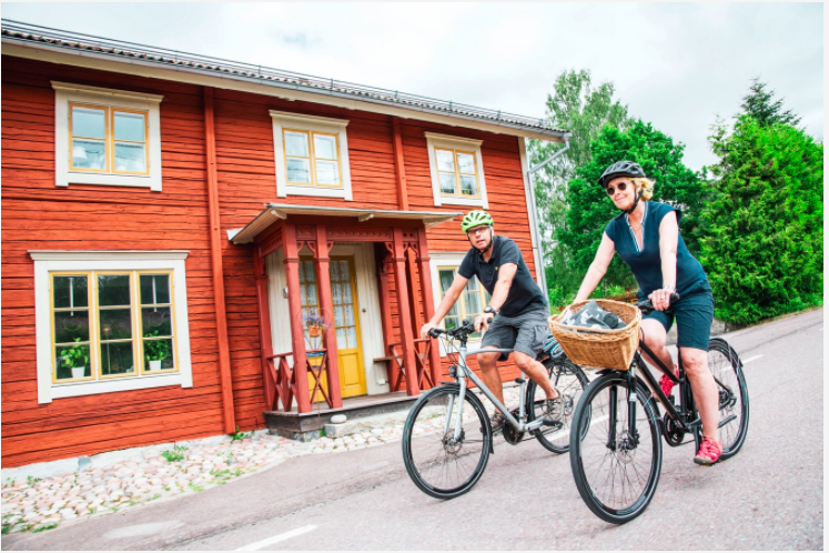 Det finns flera natursköna cykelturer i Dalarna, med såväl kulturella som välsmakande stopp längs vägen.