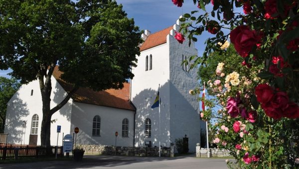 Kyrkan 1500x996