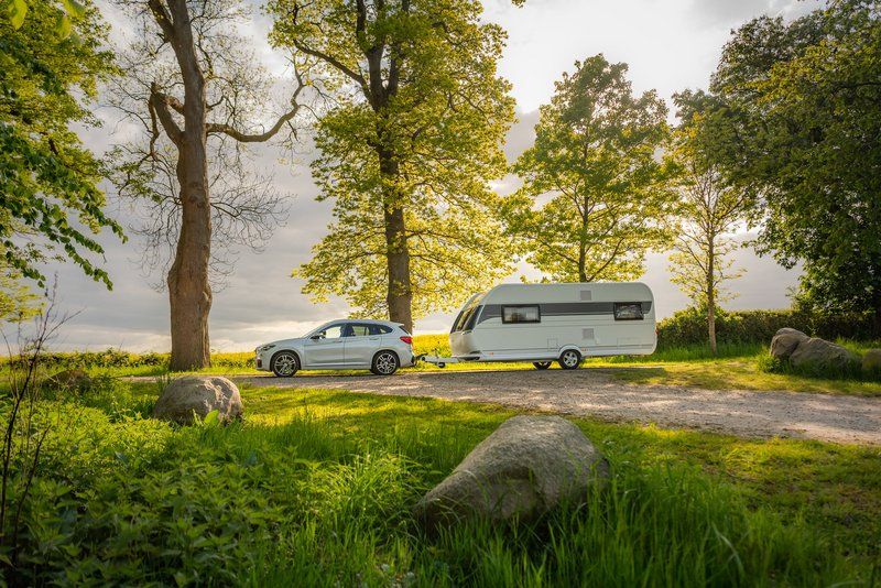Hobby caravan fahrt excelle7990 presse thumb