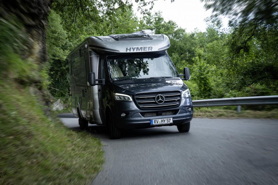 Hymer b klasse masterline t 780 exterior view 7
