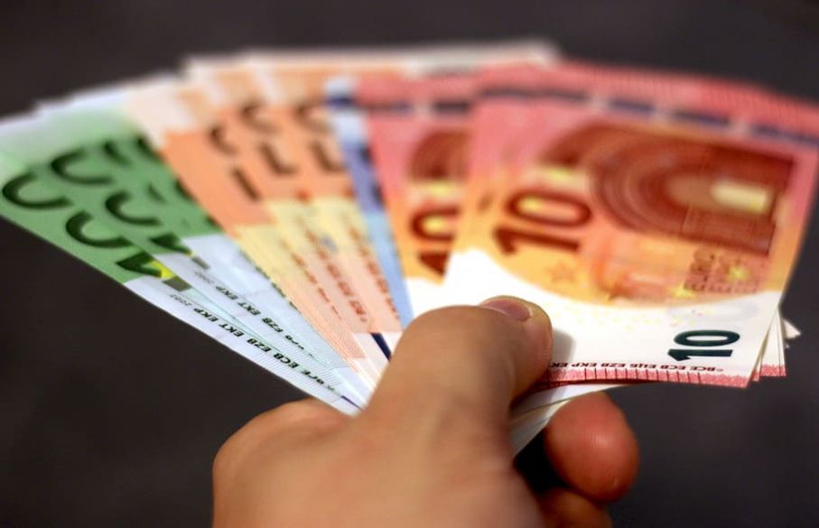 Bank notes banknotes cash currency