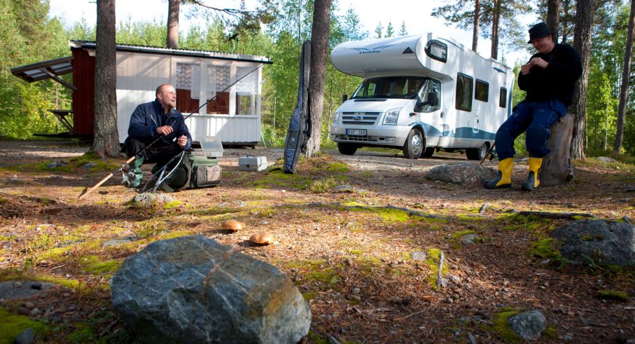 En första resa kan vara mer av en utflykt kanske till kompisens sommarstuga.