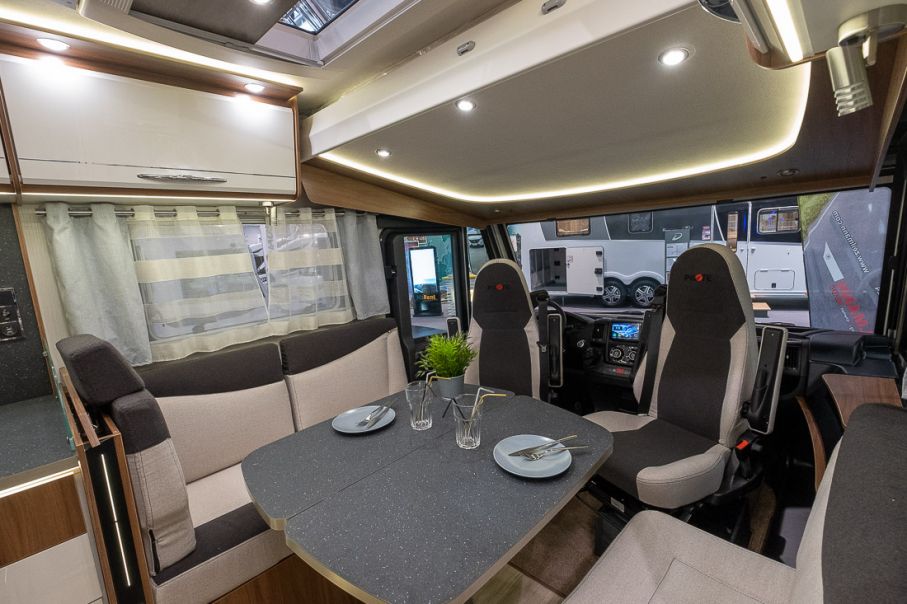 Pilote G740