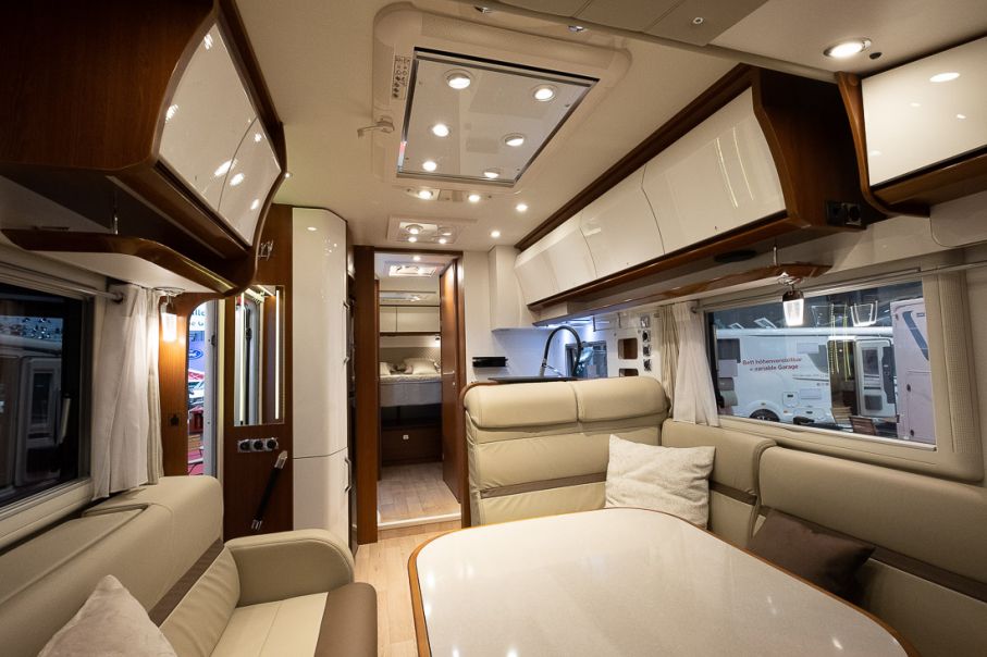 Rapido Distinction I 1090