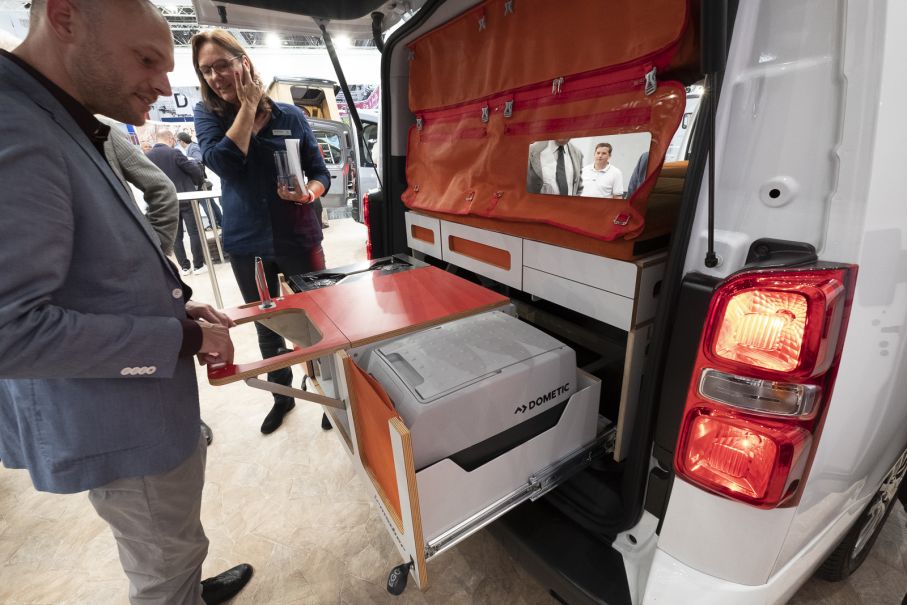 Peugot Traveller bildar bas för denna spännande campingbil.
