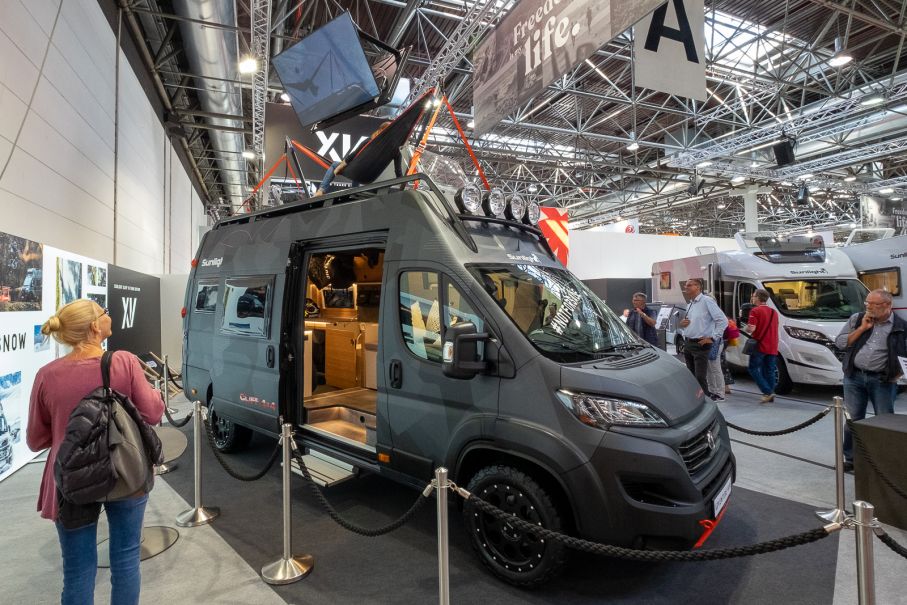 Sunlight Cliff 4x4 Adventure Van
