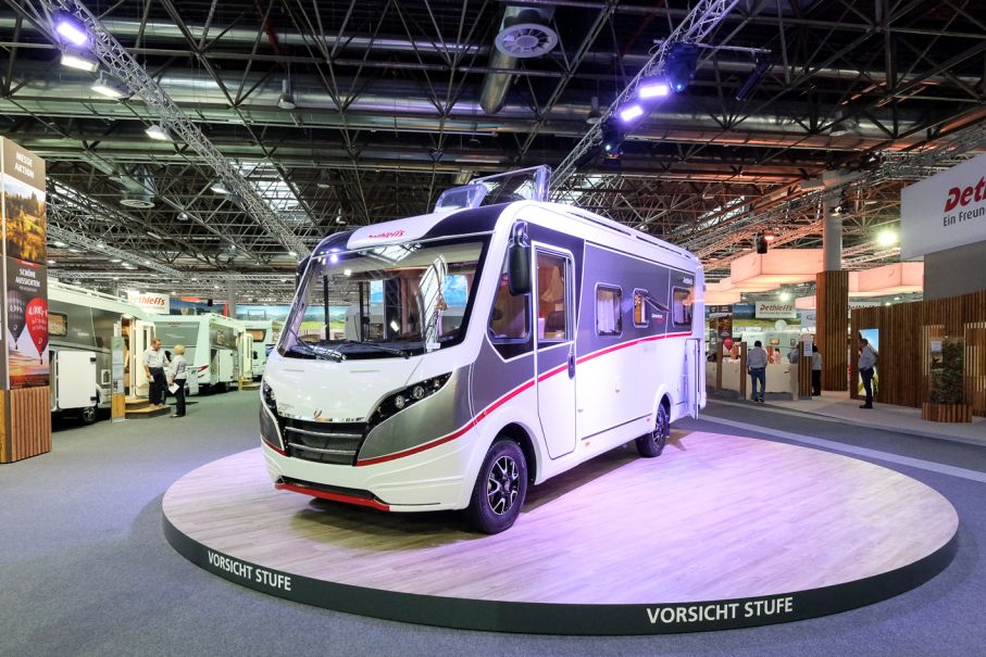 Globebus är baserad på Fiat Ducato och standardmotor är 2,3l/130 hk.